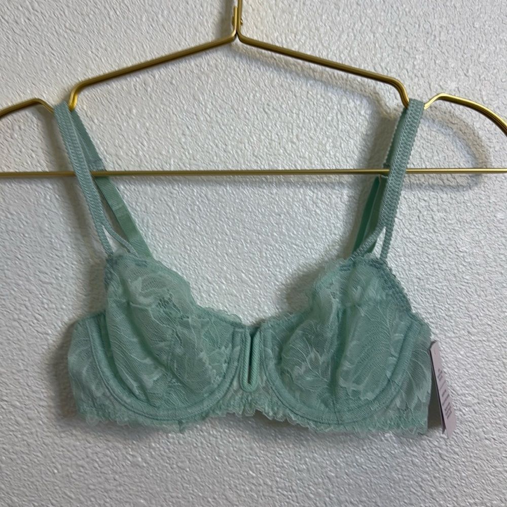 NWT- Auden-mint green lace bra -size 32A